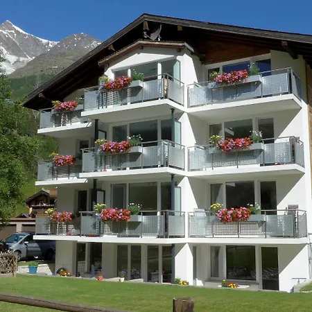 Amici-3 By Interhome