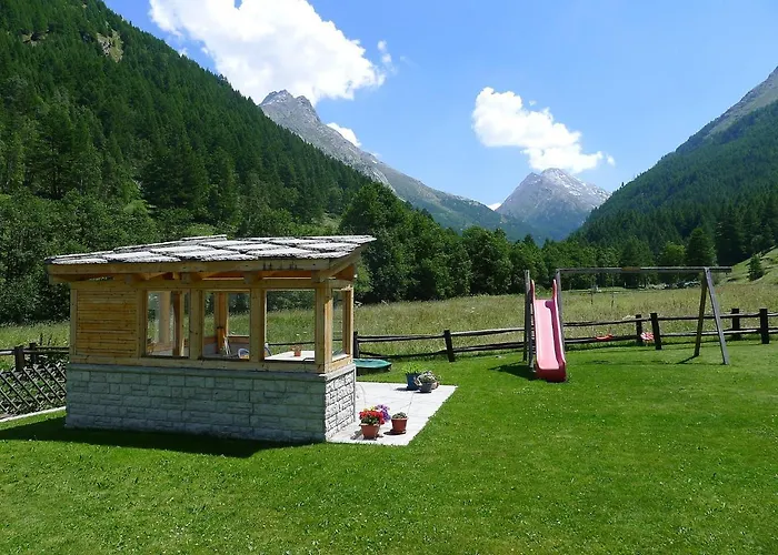 Amici-3 By Interhome *